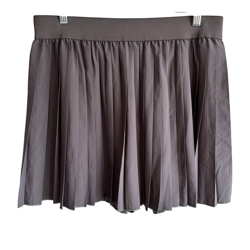 Dress Forum Pleated Skort Taupe Grey L